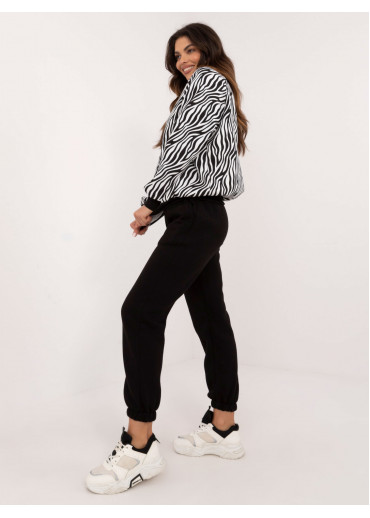 Viacfarebná tepláková súprava s hviezdou