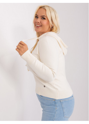 Smotanovo biely pulóver s kapucňou