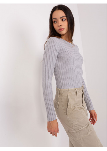 Sivé tričko s dlhým rukávom