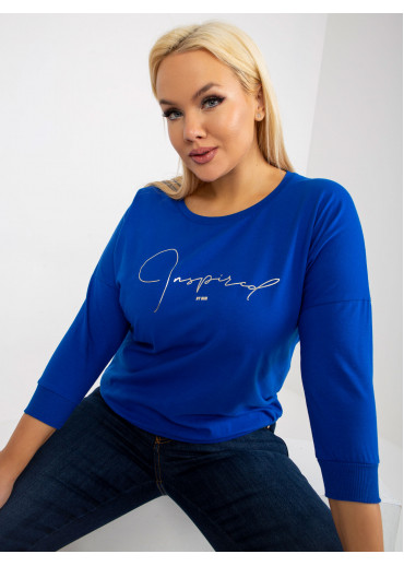 Modré tričko s nápisom