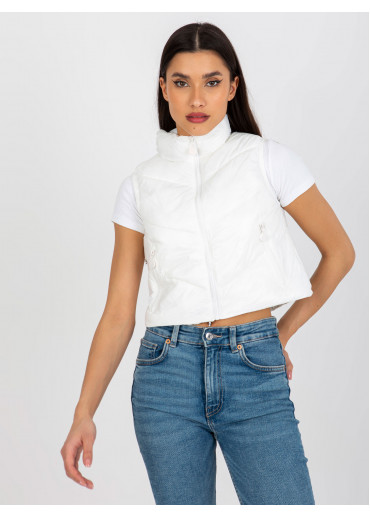 Smotanovo biela prešívaná vesta