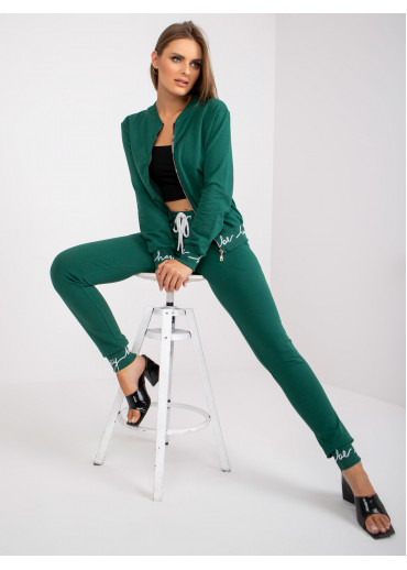 Tmavozelená tepláková súprava