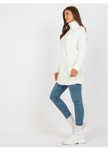 Smotanovo biely dlhý rolák