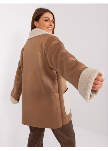 Hnedý koženkový kabát