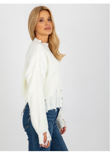 Smotanovo biely potrhaný sveter