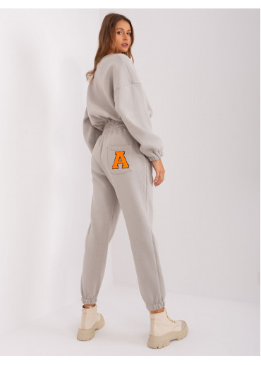 Sivá tepláková súprava