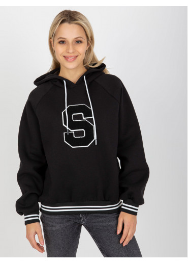 Čierna mikina s kapucňou