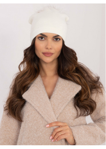 Smotanovo biela čiapka