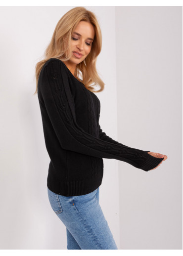 Čierny pulóver
