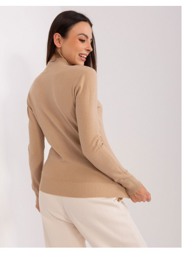 Kapučínovo hnedý rolák