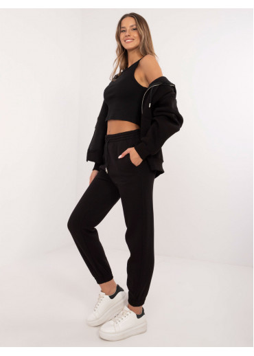 Čierne basic tepláky