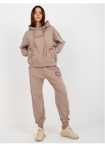 Béžovo hnedá tepláková súprava