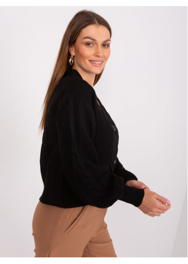 Čierny pletený sveter