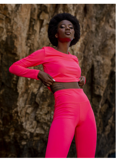 Neónovo ružový športový komplet