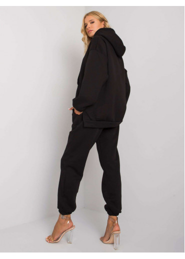 Čierna tepláková súprava