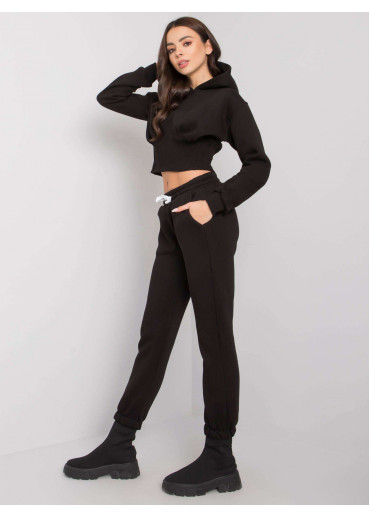 Čierna tepláková súprava