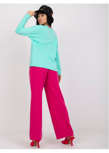 Mätovo zelené basic tričko s dlhým rukávom