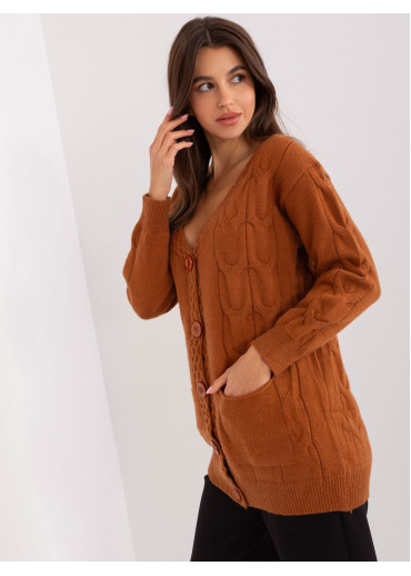 Karamelovo hnedý sveter