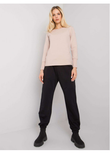 Čierny športový komplet