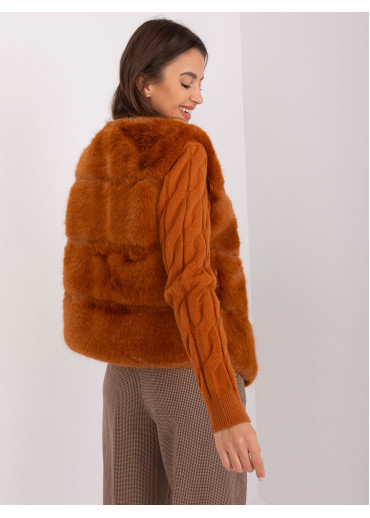 Karamelovo hnedá kožušinová vesta