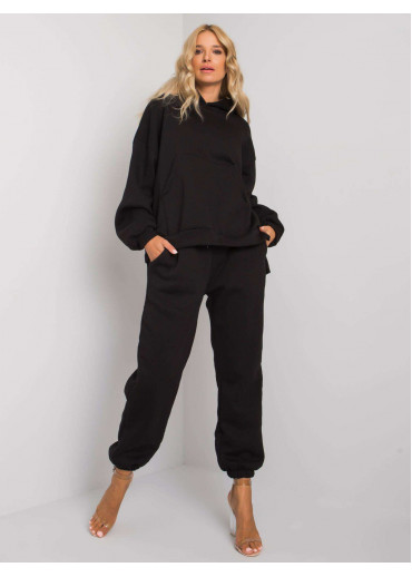 Čierna tepláková súprava