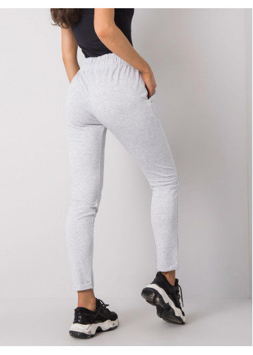 Púdrovo ružové tepláky