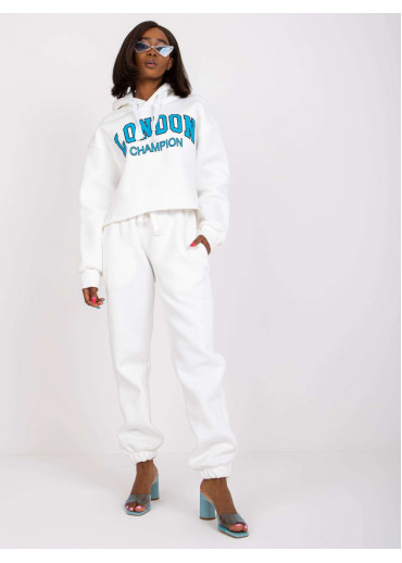 Smotanovo biela tepláková súprava