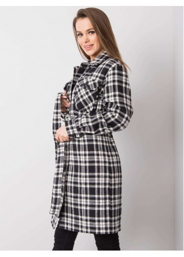 Čierny kabát s opaskom