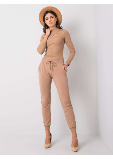 Hnedé basic tepláky