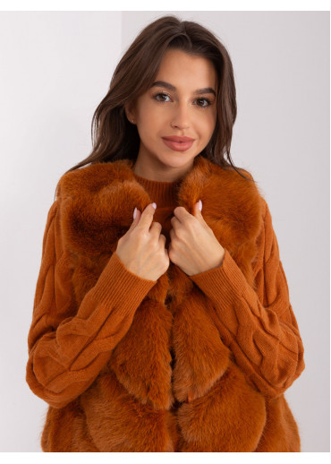 Karamelovo hnedá kožušinová vesta