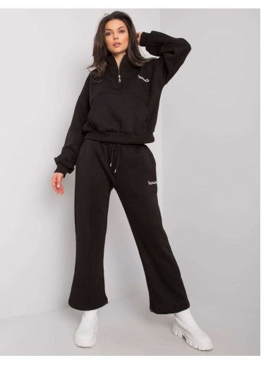 Čierna tepláková súprava