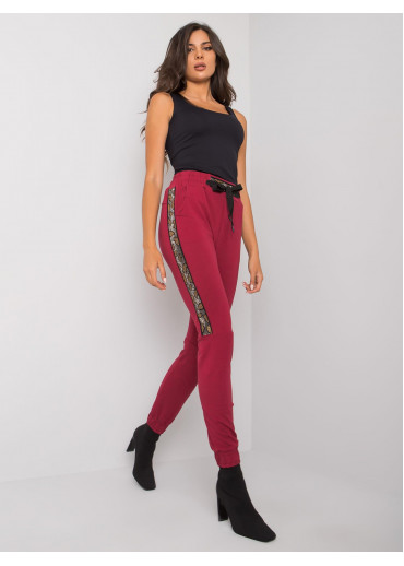 Bordovo červené tepláky