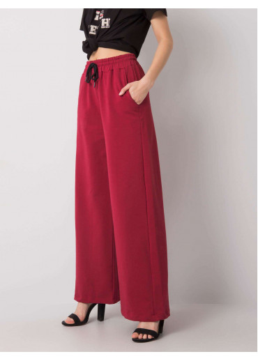 Bordovo červené rozšírené tepláky