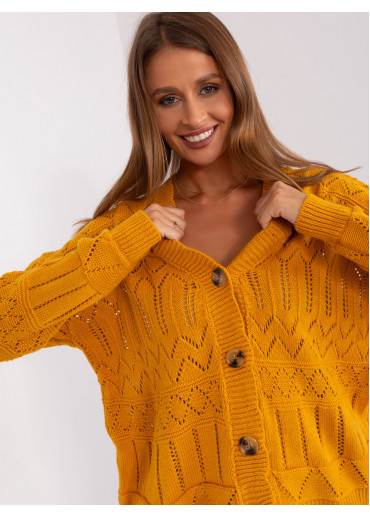 Karamelovo hnedý sveter