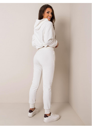 Smotanovo biela tepláková súprava