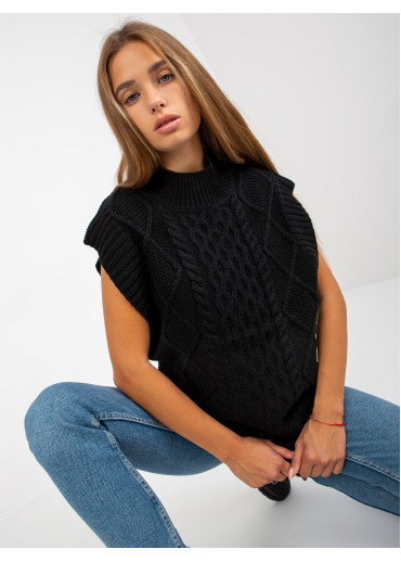 Čierna pletená vesta