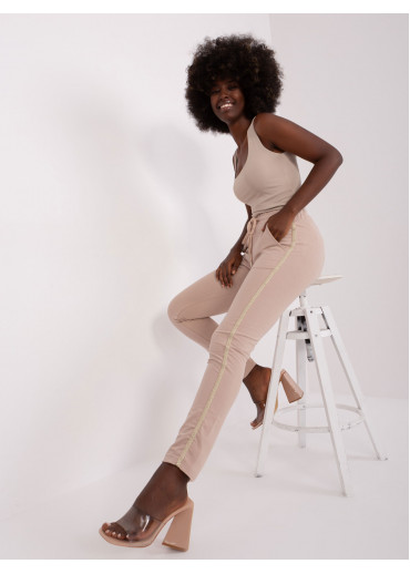 Béžovo hnedé tepláky s lampasom