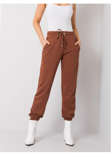 Hnedé basic tepláky