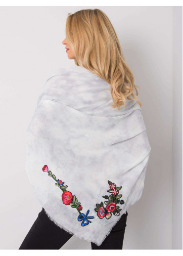 Sivá šatka s výšivkami
