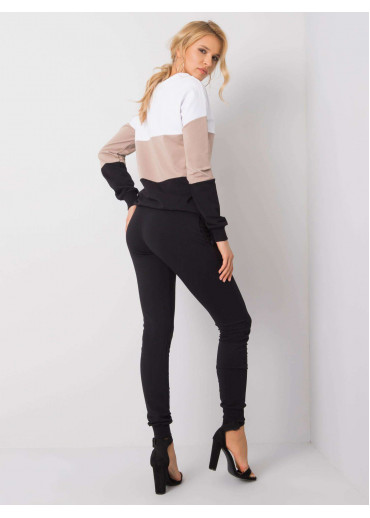 Čierna tepláková súprava