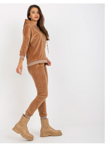 Hnedá tepláková súprava