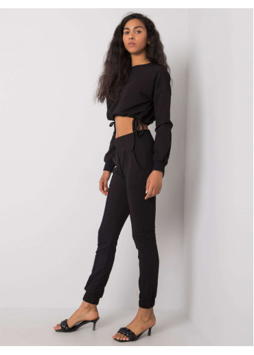 Čierna tepláková súprava