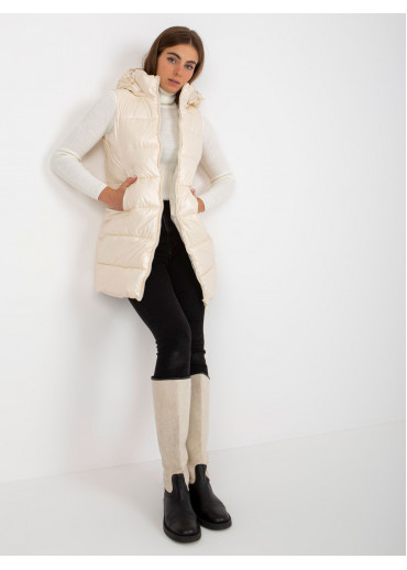 Smotanovo biela prešívaná vesta