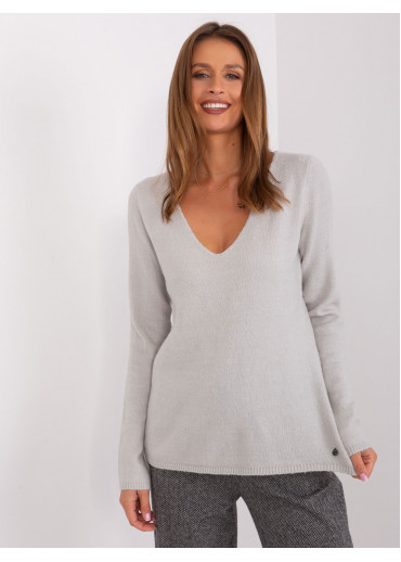 Sivý pulóver