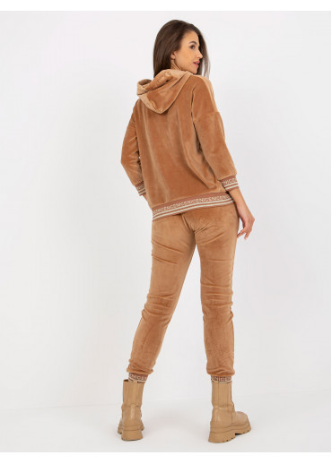 Hnedá tepláková súprava