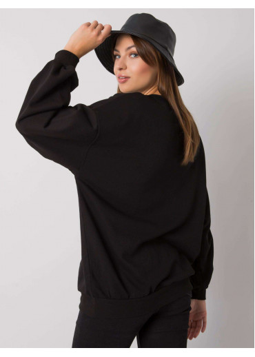 Čierne tričko s dlhým rukávom