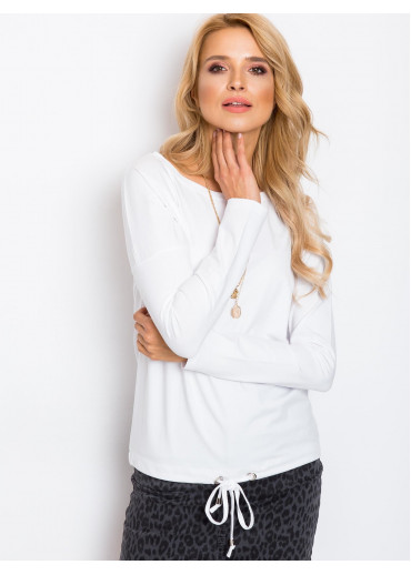 Biele tričko s dlhým rukávom