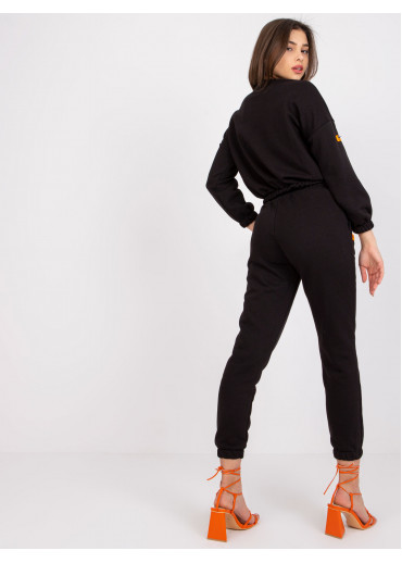 Čierna tepláková súprava