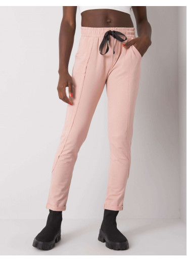 Púdrovo ružové tepláky