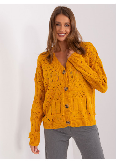 Karamelovo hnedý sveter